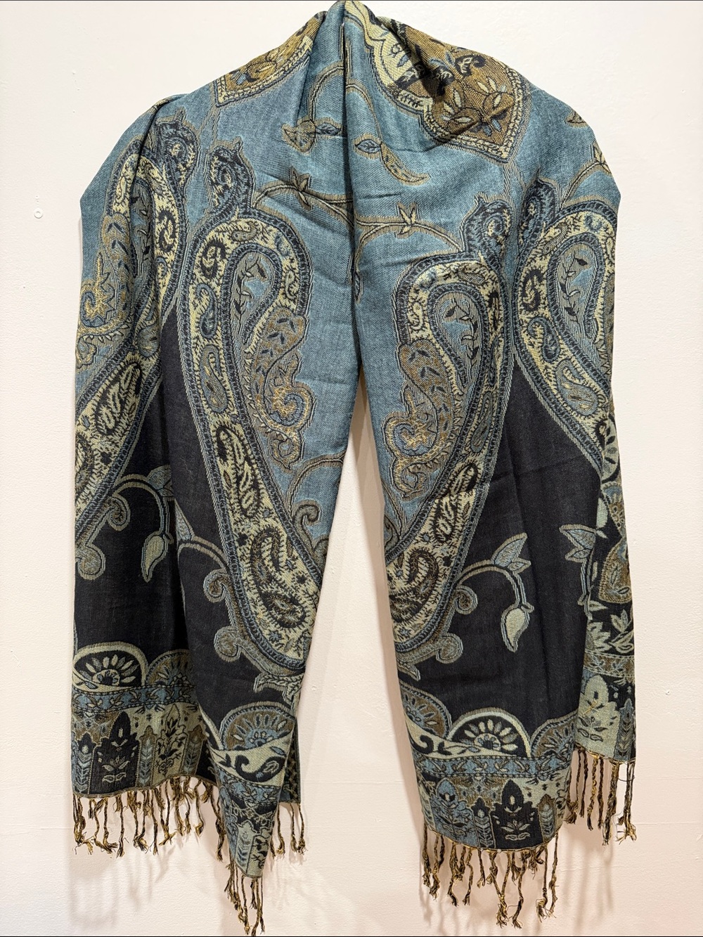 Women’s Paisley Pattern Pashmina Scarf in Blue, Black and Green